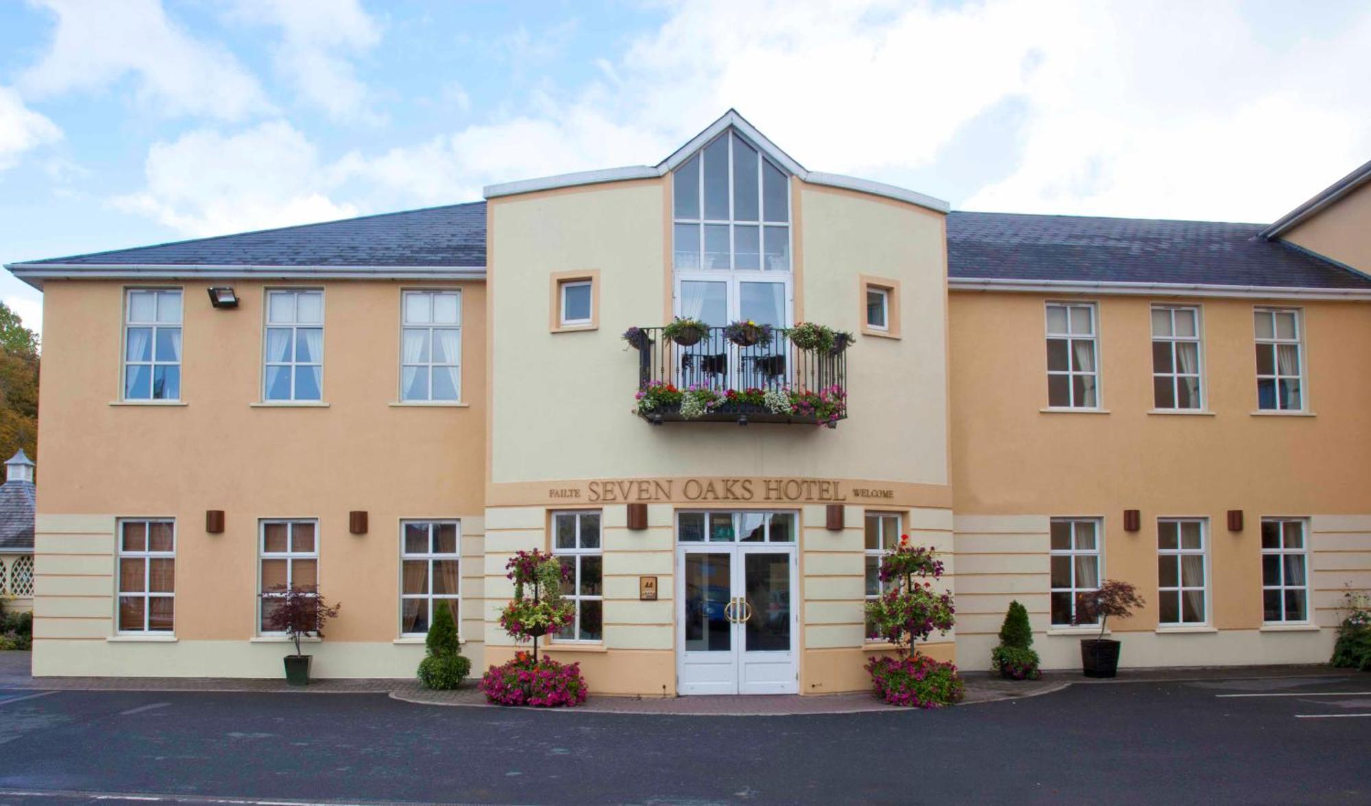 Seven Oaks Hotel Carlow Exterior photo